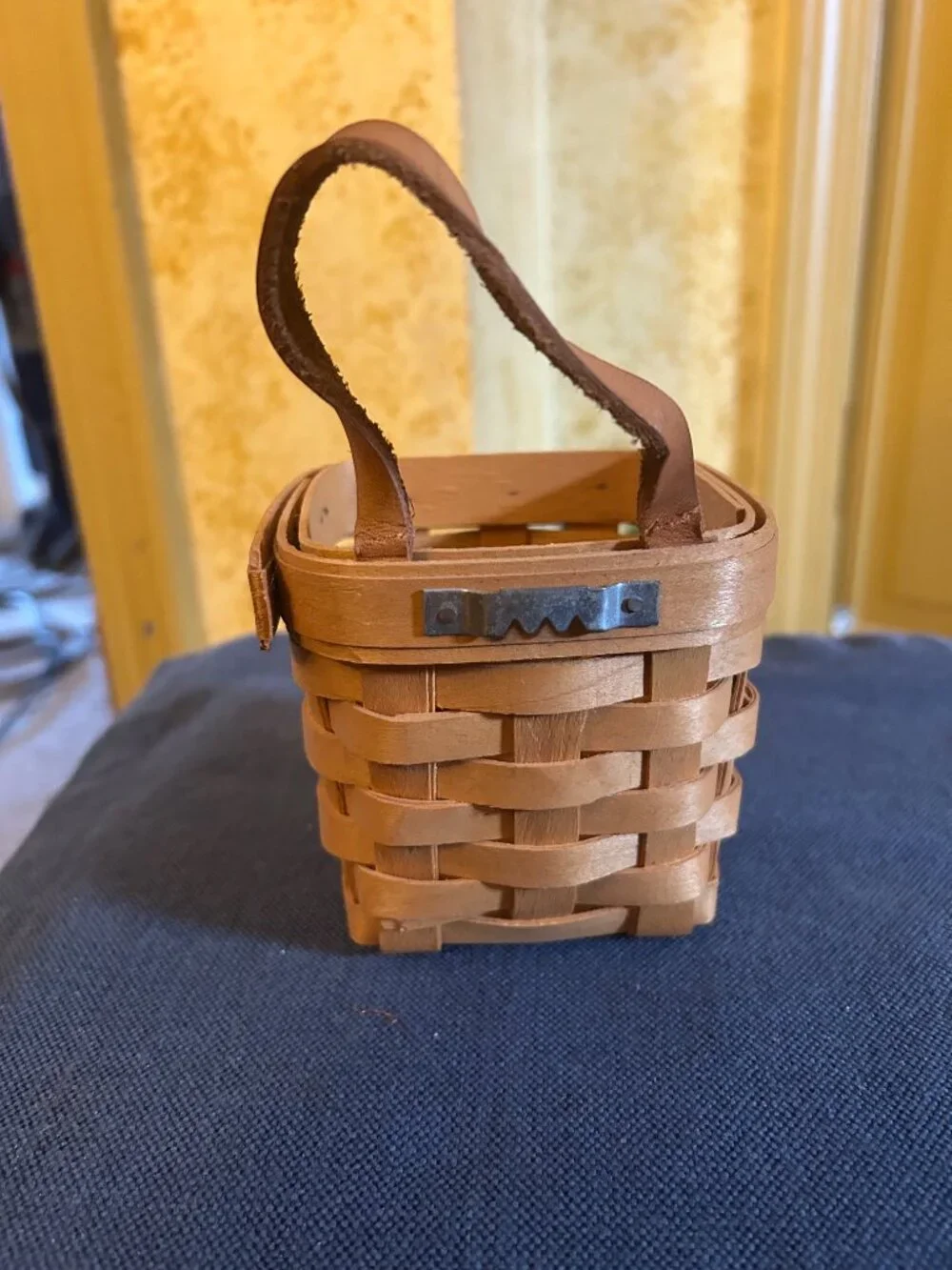 Longaberger Key Basket  4x4x4  square   leather strap w metal hanger on back